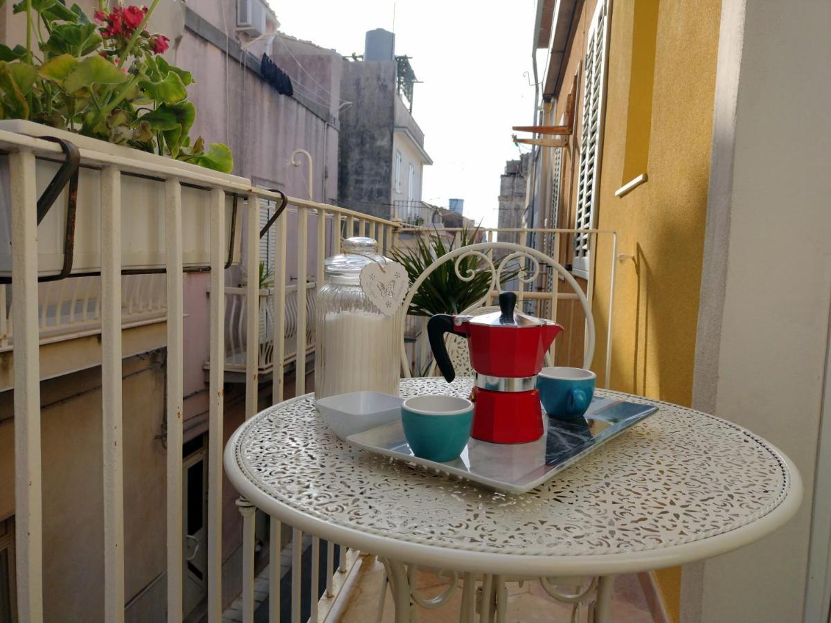 Ragusa Exclusive Flat With Terrace & Bbq Exteriör bild